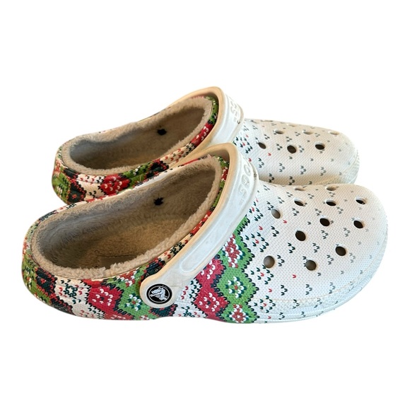 Holiday crocs m7 w 9 - Picture 1 of 2